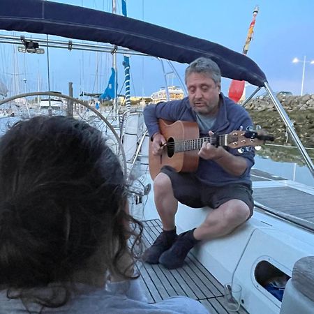 Готель Voilier A Quai Ла-Рошель Екстер'єр фото