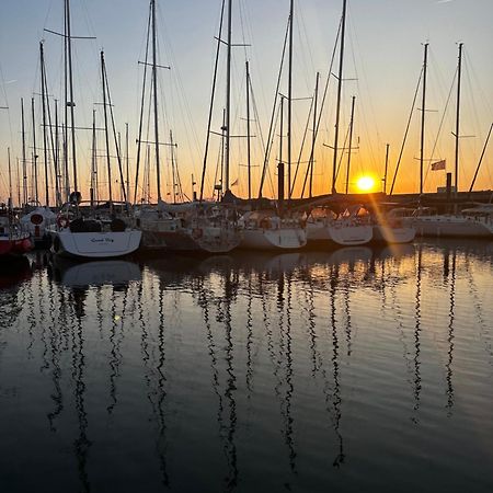 Готель Voilier A Quai Ла-Рошель Екстер'єр фото